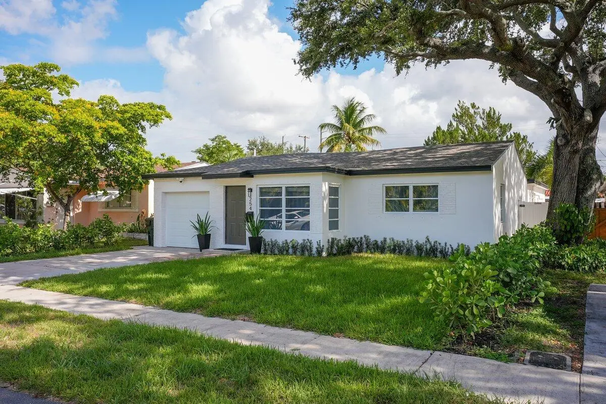 254 SW 6th Street, Dania Beach, FL 33004 - #1