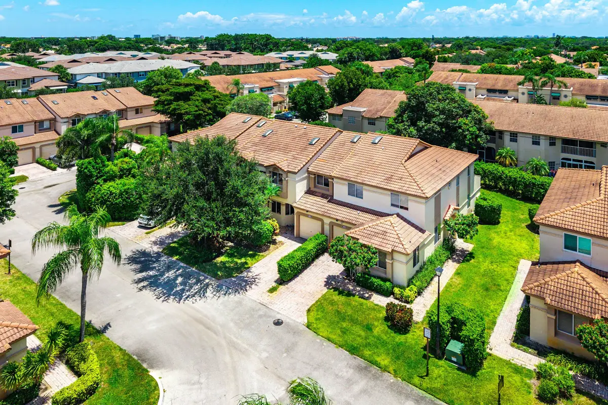 6757 Via Regina, Boca Raton, FL 33433 - #1