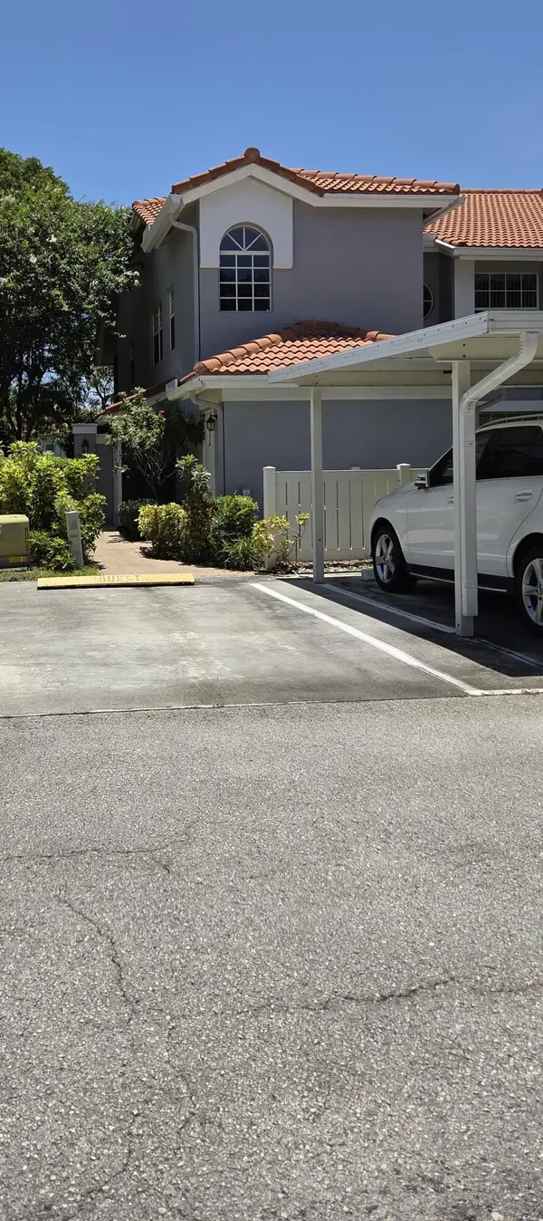 7634 Majestic Palm Drive #201, Boynton Beach, FL 33437