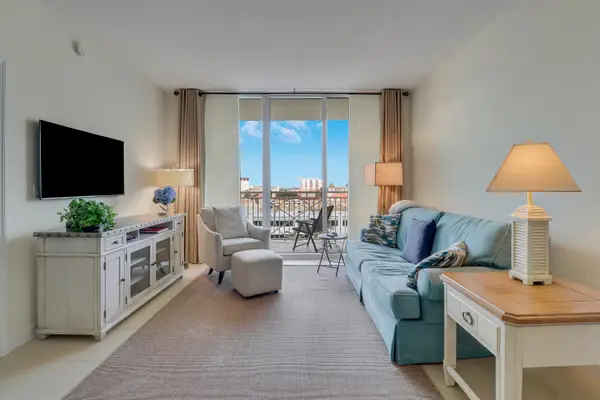 480 Hibiscus Street #821, West Palm Beach, FL 33401