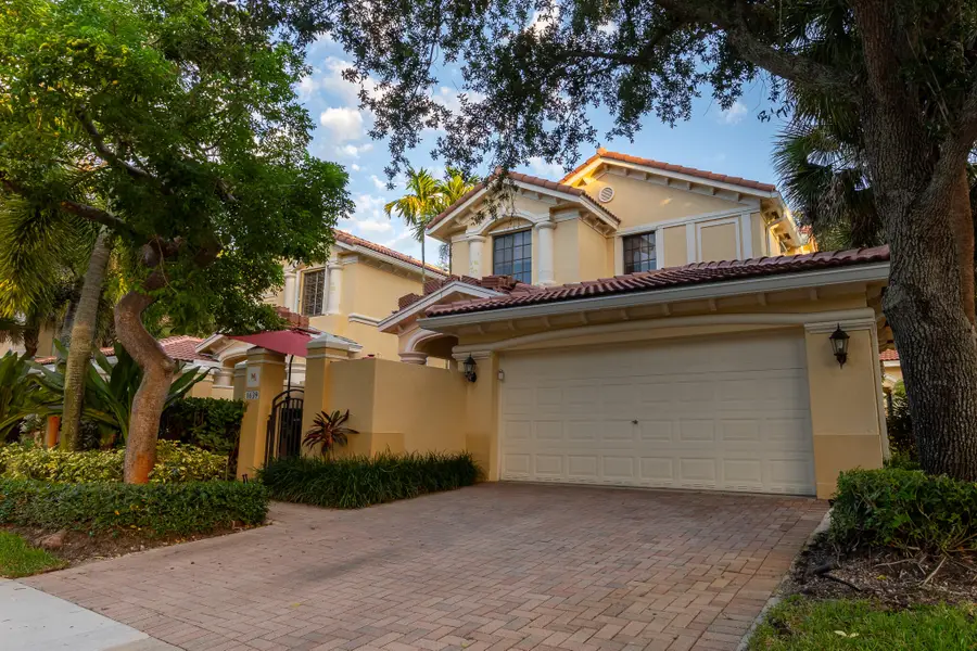 1639 Passion Vine Circle #16-4, Weston, FL 33326 - #2