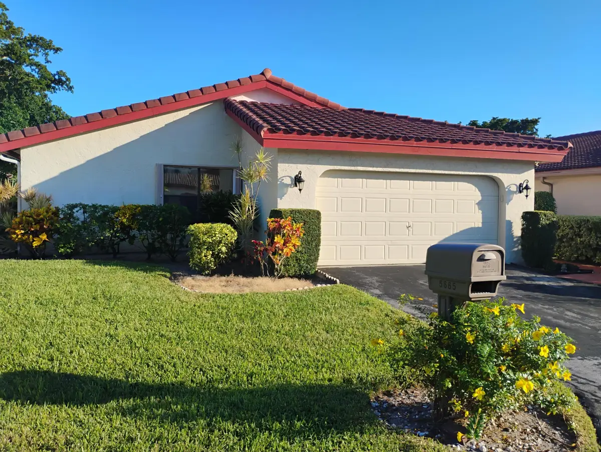 5665 Lakeview Mews Drive, Boynton Beach, FL 33437 - #1