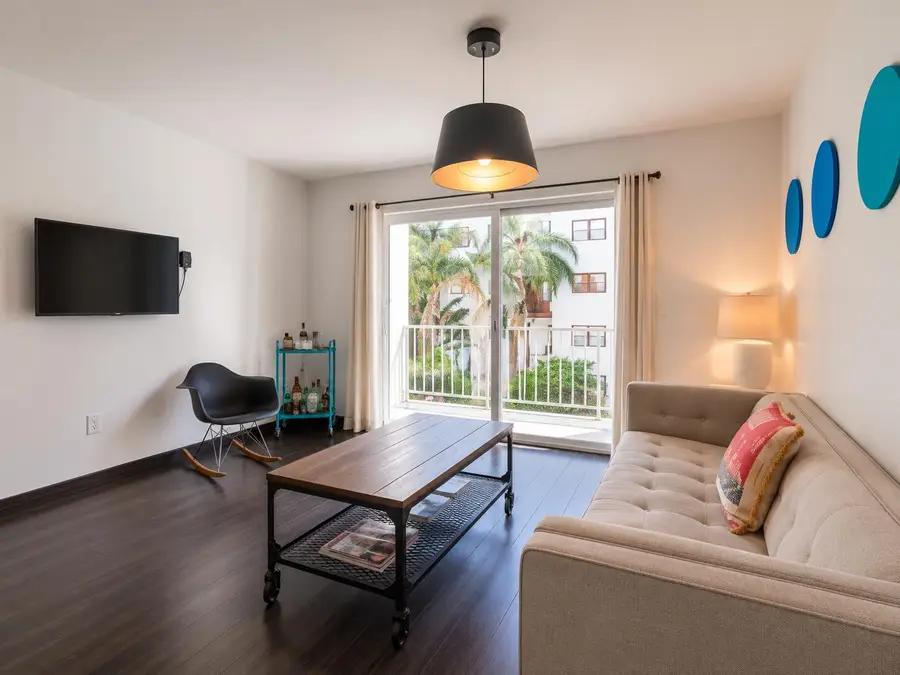 1245 West Avenue #302, Miami Beach, FL 33139 - #2