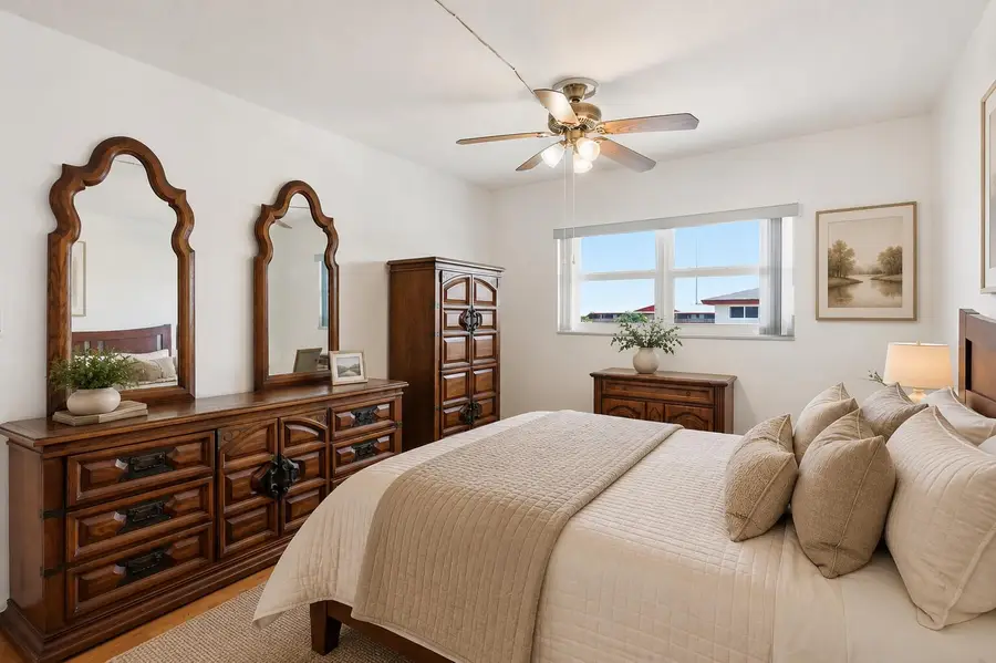 5300 Washington Street #301E, Hollywood, FL 33021 - #2