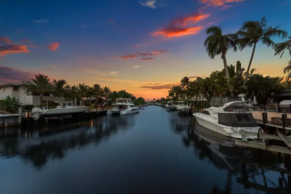 2761 NE 48th Court, Lighthouse Point, FL 33064