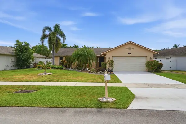 720 NW 42nd Way, Deerfield Beach, FL 33442