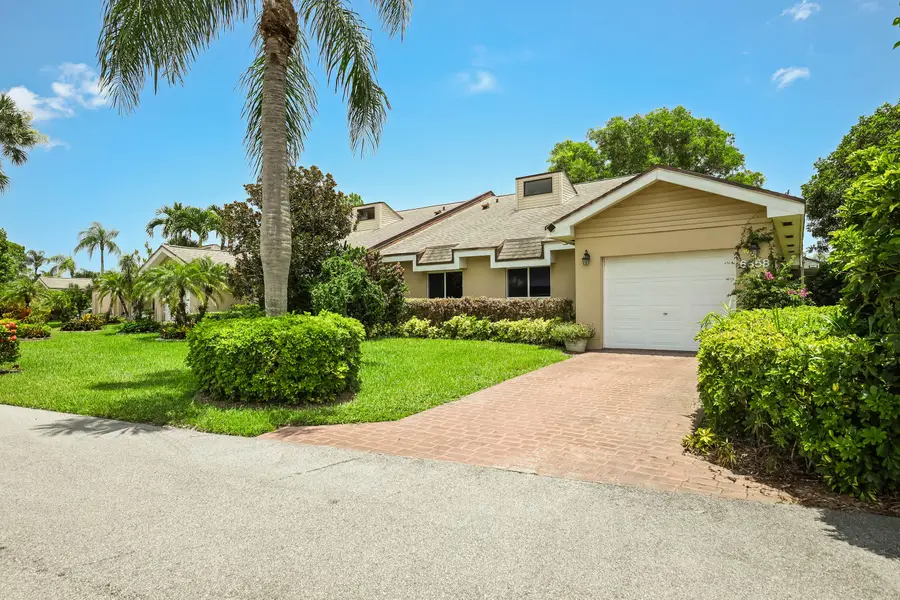 6858 Fountains Circle, Lake Worth, FL 33467 - #3