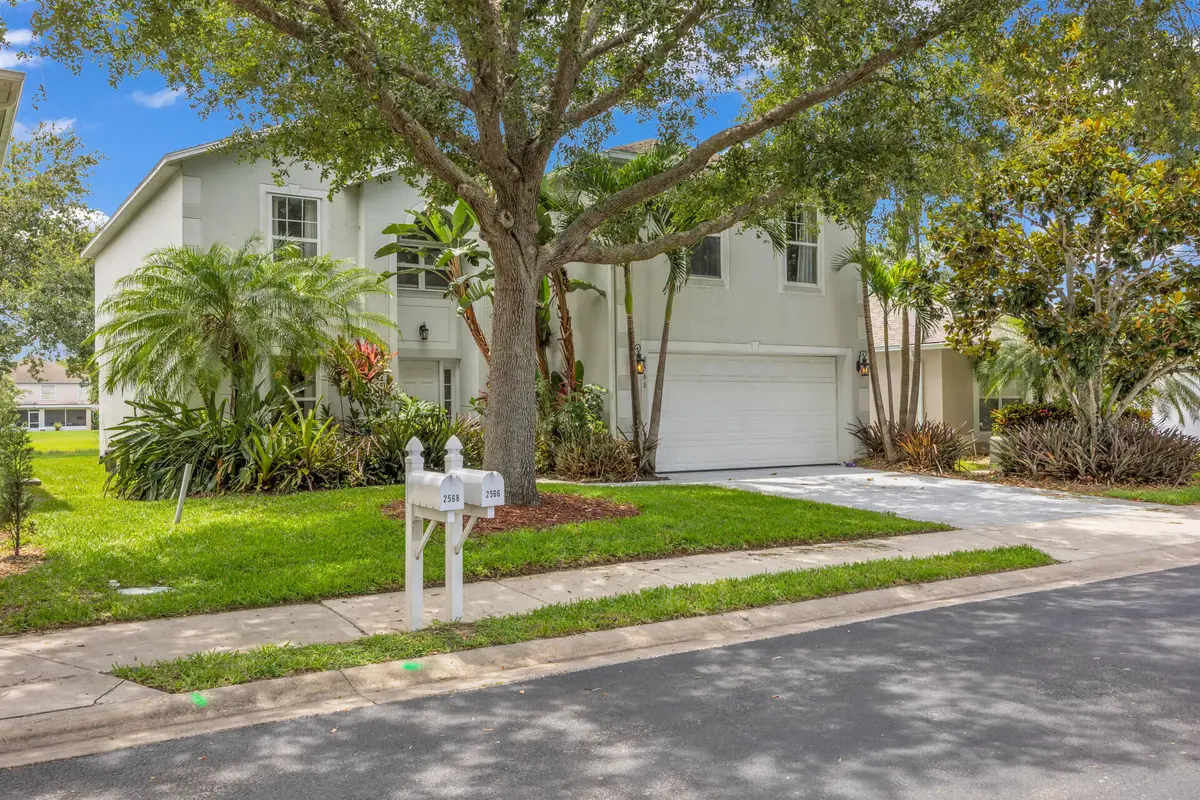 2566 12th Square Sw, Vero Beach, FL 32968 - #1