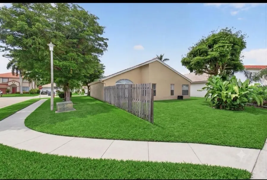 7116 Catalina Way, Lake Worth, FL 33467 - #2