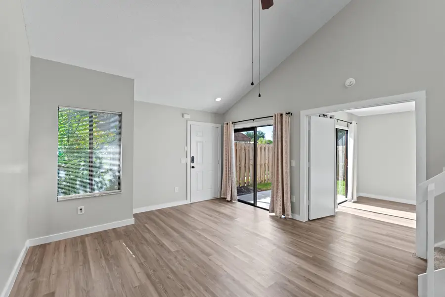 4155 Palm Bay Circle #D, West Palm Beach, FL 33406 - #3