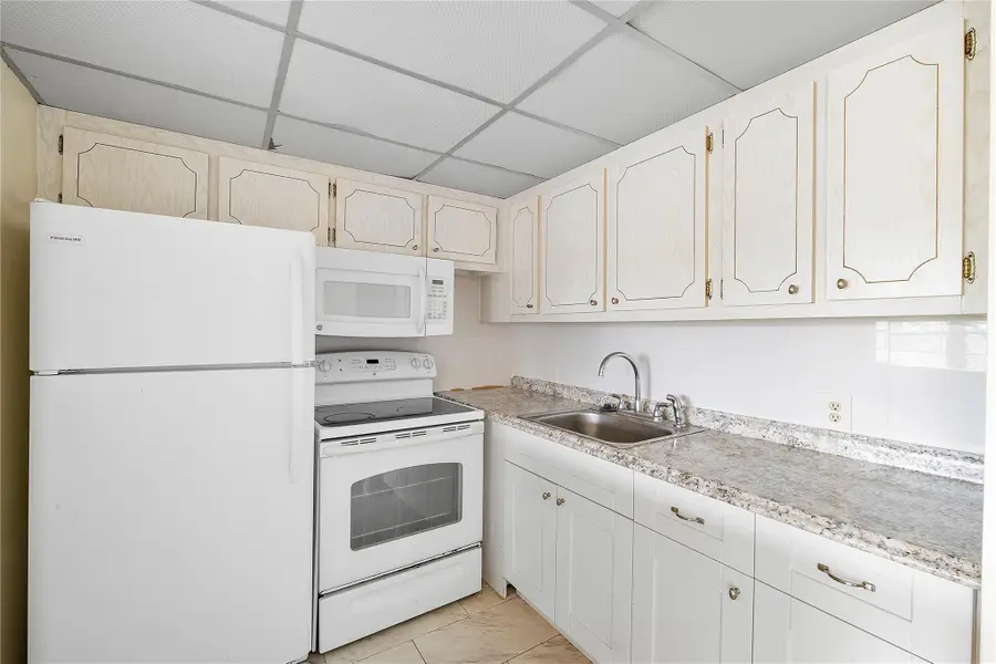 358 Dorset I #358, Boca Raton, FL 33434 - #3