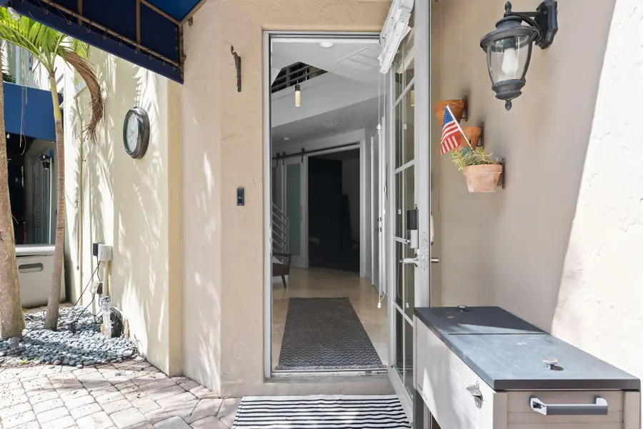 814 SW 10th Street #814, Fort Lauderdale, FL 33315 - #3