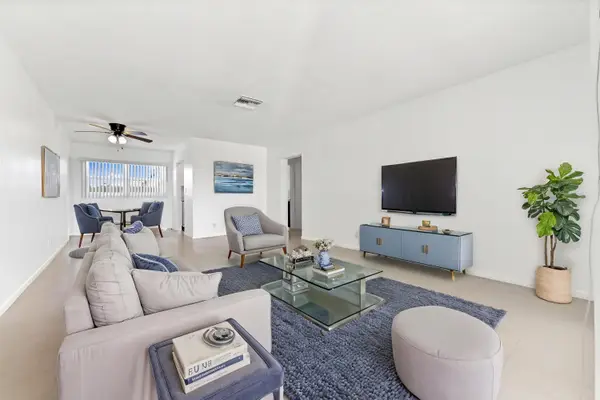 2755 NE 28th Avenue #F-1, Lighthouse Point, FL 33064