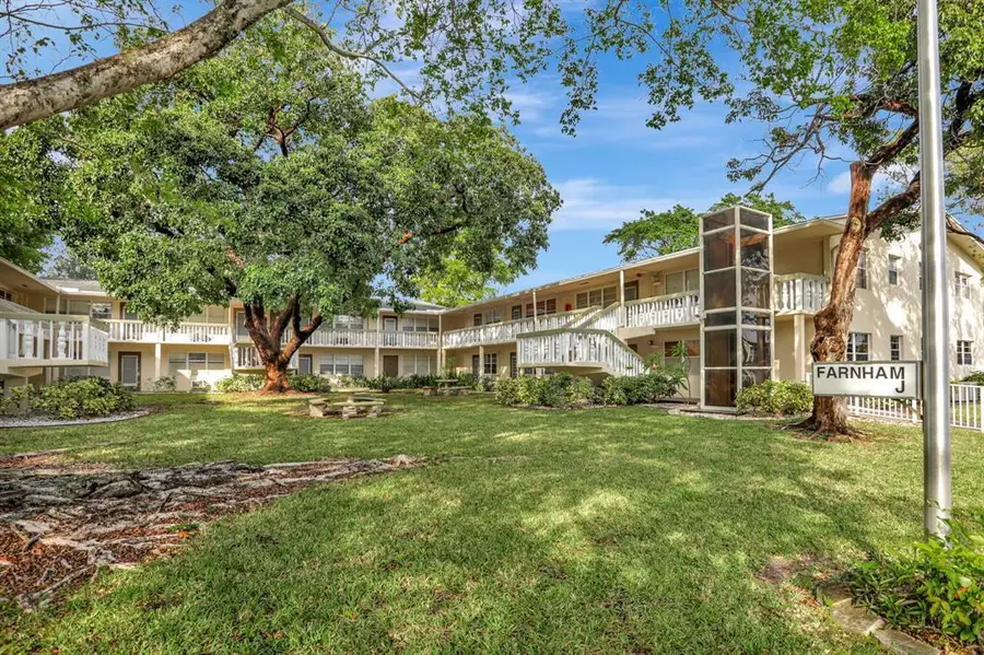 237 Farnham J, Deerfield Beach, FL 33442 - #2