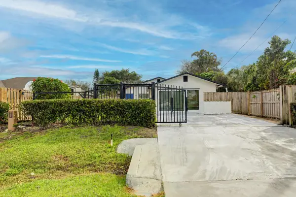 3394 SE Jefferson Street, Stuart, FL 34997