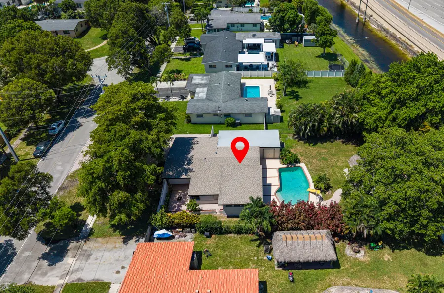 880 E Acre Drive, Plantation, FL 33317 - #3