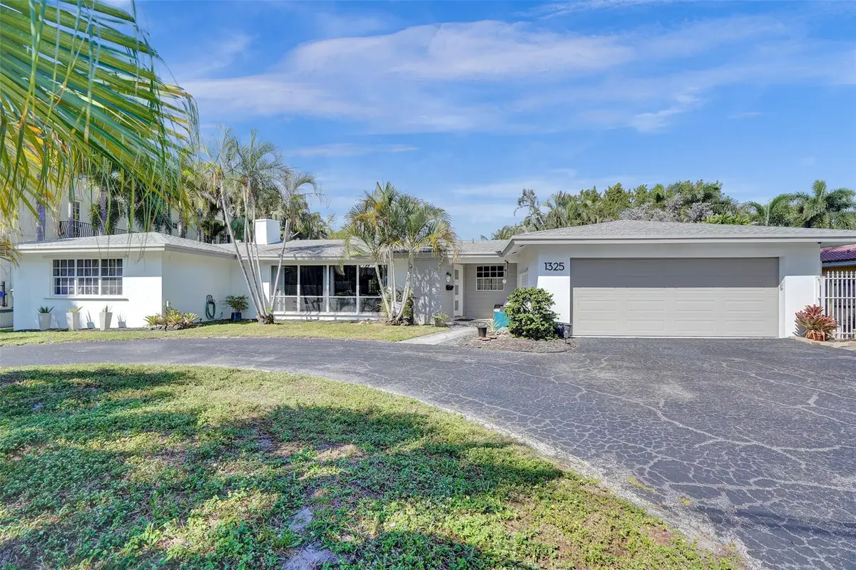 1325 Middle River Drive, Fort Lauderdale, FL 33304 - #1