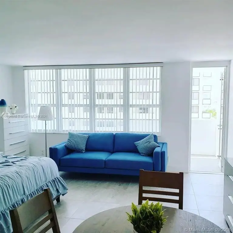 100 Lincoln Road #707, Miami Beach, FL 33139 - #3