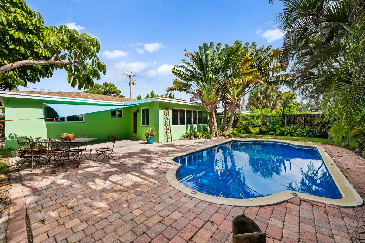 4860 NE 6th Avenue, Oakland Park, FL 33334 - #1