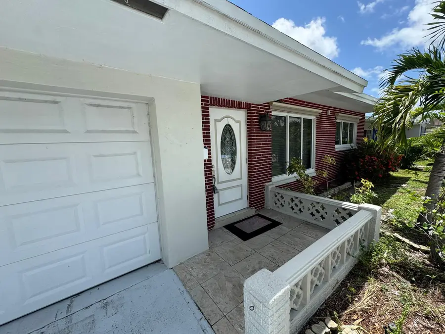 4717 NW 49th Place, Tamarac, FL 33319 - #2