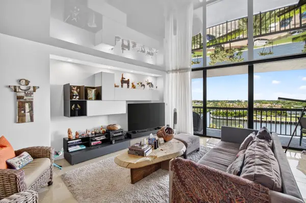 4740 S Ocean Boulevard #808, Boca Raton, FL 33487