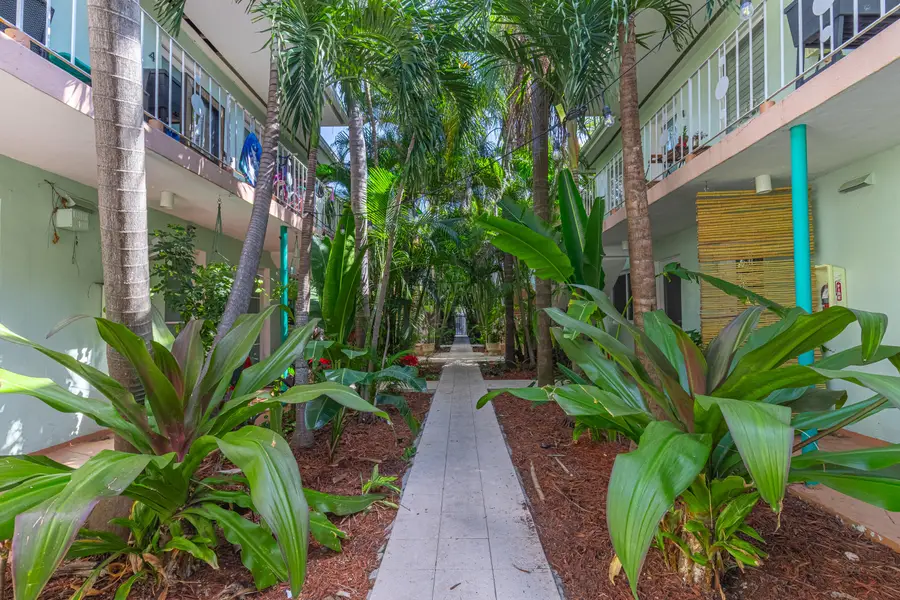 1117 Meridian Avenue #7-1117, Miami Beach, FL 33139 - #2
