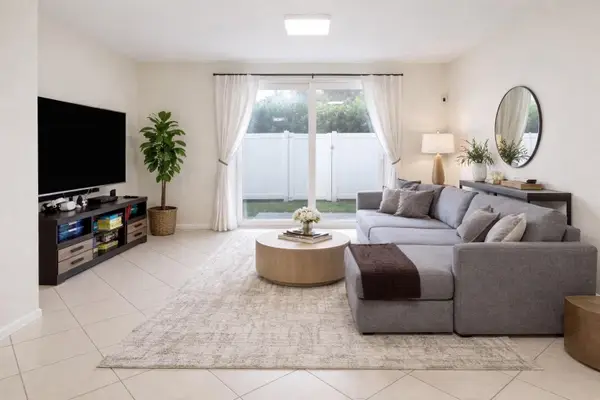 8106 Prestige Commons Drive #8106, Tamarac, FL 33321