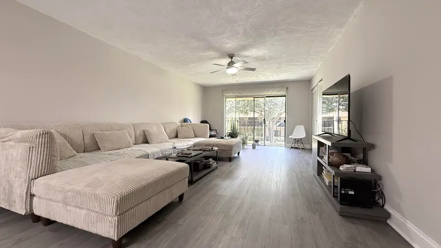 2925 SW 22nd Avenue #203, Delray Beach, FL 33445 - #3