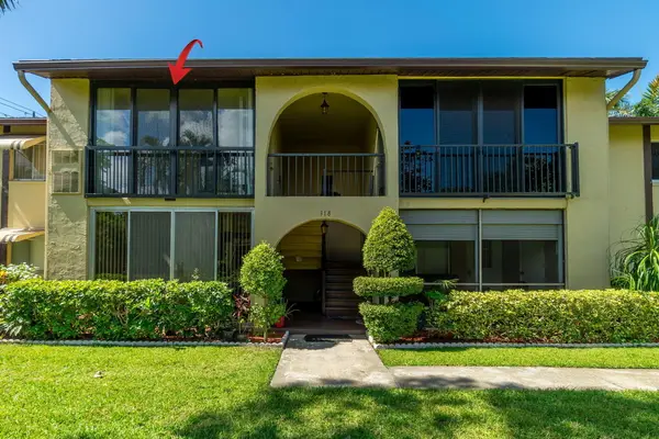 318 Pine Ridge Circle #C-2, Greenacres, FL 33463