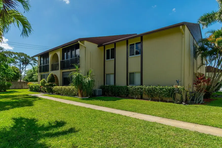 318 Pine Ridge Circle #C-2, Greenacres, FL 33463 - #3