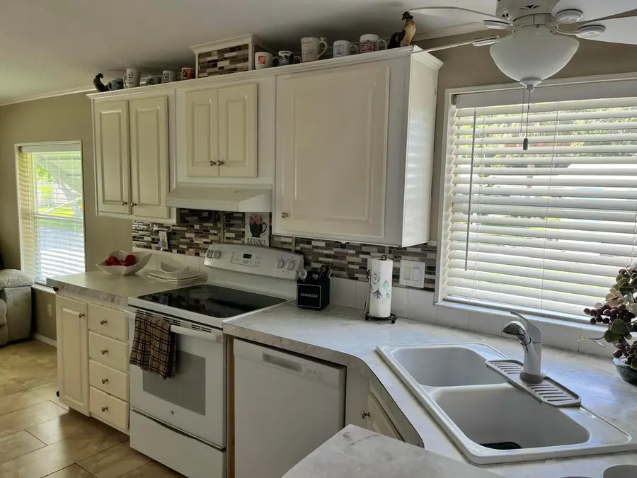2555 Pga Boulevard #448, Palm Beach Gardens, FL 33410 - #3