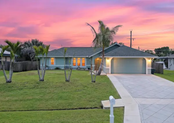 3005 SE Wake Road, Port St Lucie, FL 34984