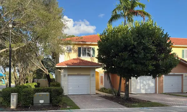 8320 Santa Monica Avenue #8320, Tamarac, FL 33321
