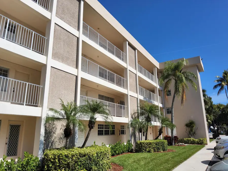 3151 S Palm Aire Drive #301, Pompano Beach, FL 33069 - #2