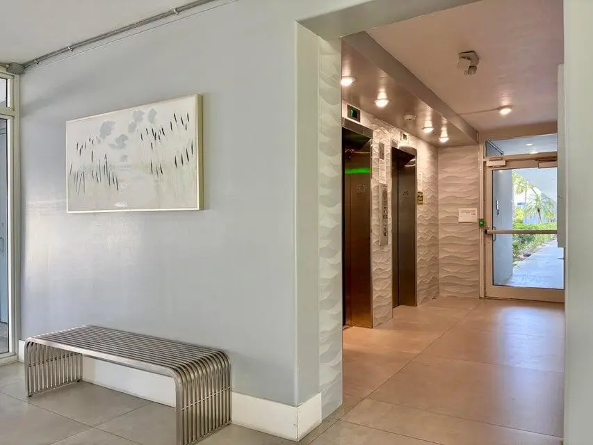 5700 NW 2nd Avenue #202, Boca Raton, FL 33487 - #3