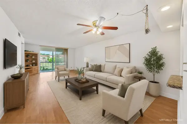 8980 S Hollybrook Boulevard #204, Pembroke Pines, FL 33025