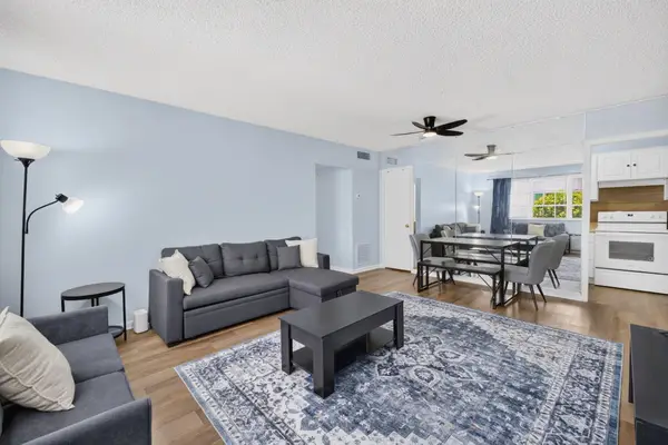 1821 NE 62nd Street #312, Fort Lauderdale, FL 33308