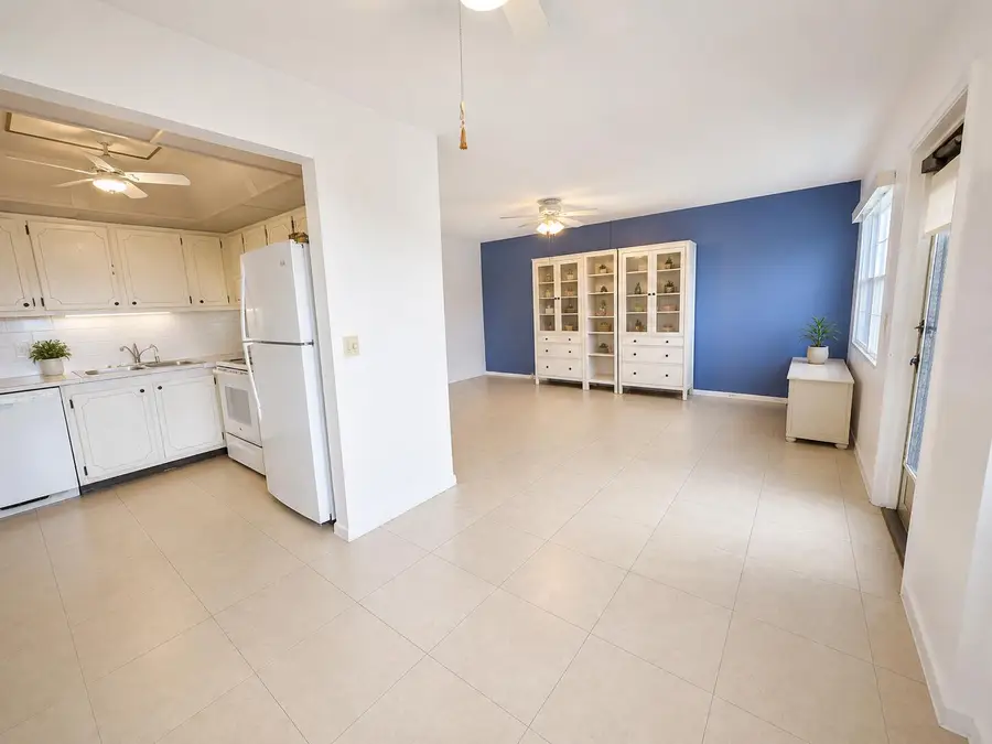 234 Chatham L, West Palm Beach, FL 33417 - #3