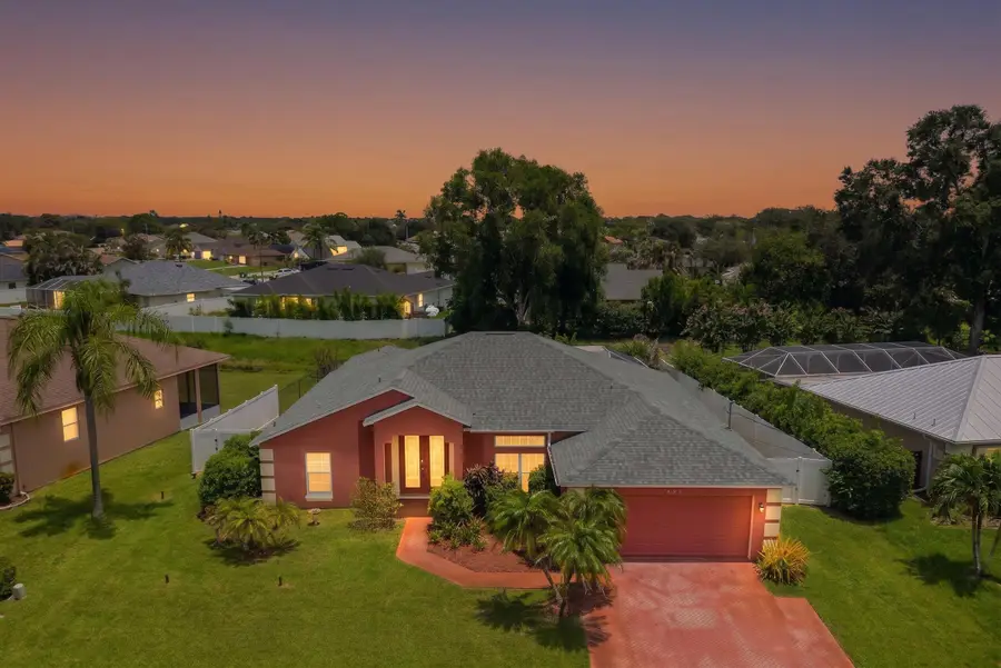 631 SE Stow Terrace, Port Saint Lucie, FL 34984 - #2