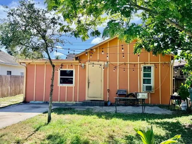 1009 S Pine Street, Lake Worth Beach, FL 33460 - #2