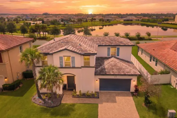 7432 NW Greenspring Street, Port St Lucie, FL 34987