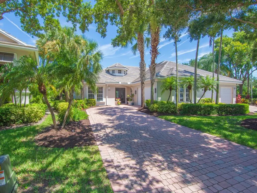 2229 Falls Circle, Vero Beach, FL 32967 - #1