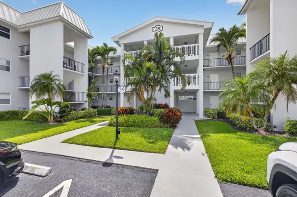 29 Colonial Club Drive #202, Boynton Beach, FL 33435