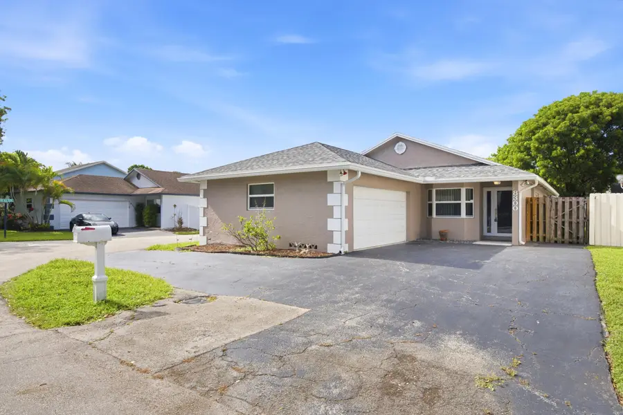 8300 SW 41st Street, Davie, FL 33328 - #3