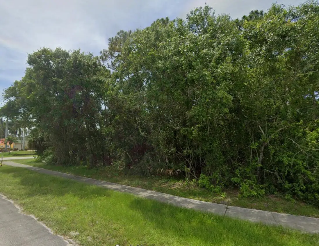 308 E Midway Road, Fort Pierce, FL 34982 - #1