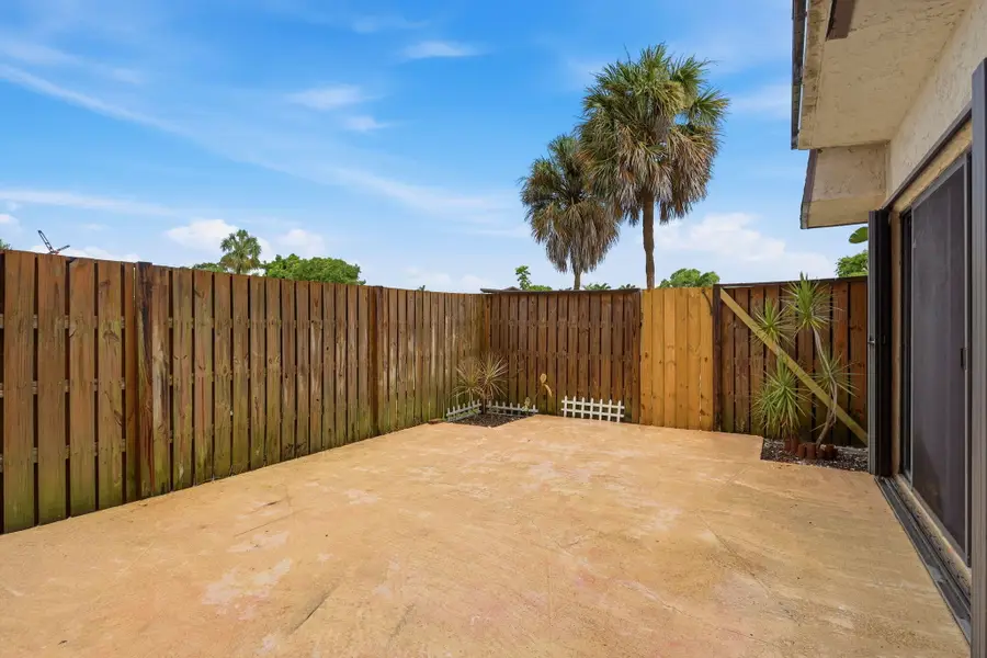 2625 SE 5th Circle, Boynton Beach, FL 33435 - #3