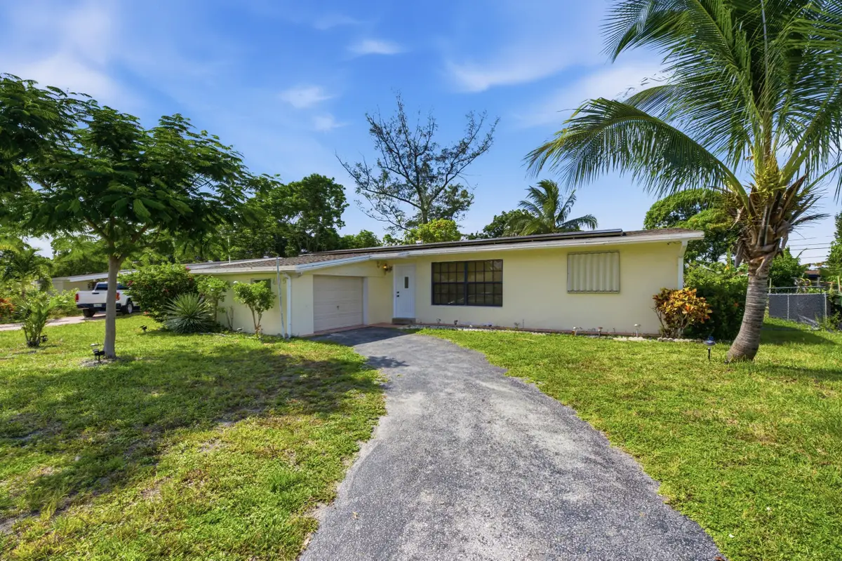 6115 SW 3rd Street, Margate, FL 33068 - #1