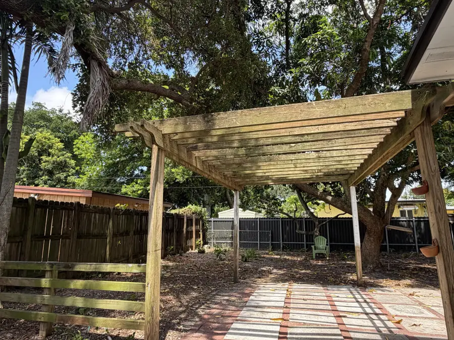 3611 SW 33rd Avenue, West Park, FL 33023 - #3