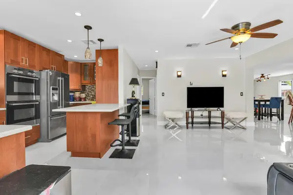 1218 SW 2nd Avenue, Pompano Beach, FL 33060
