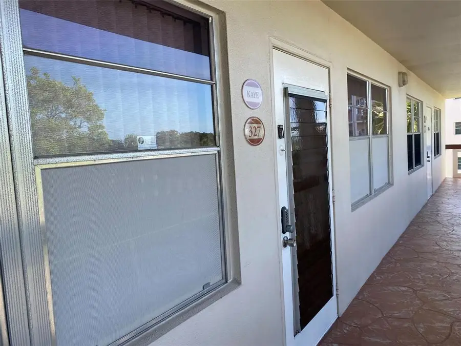 327 Richmond C #327, Deerfield Beach, FL 33442 - #3